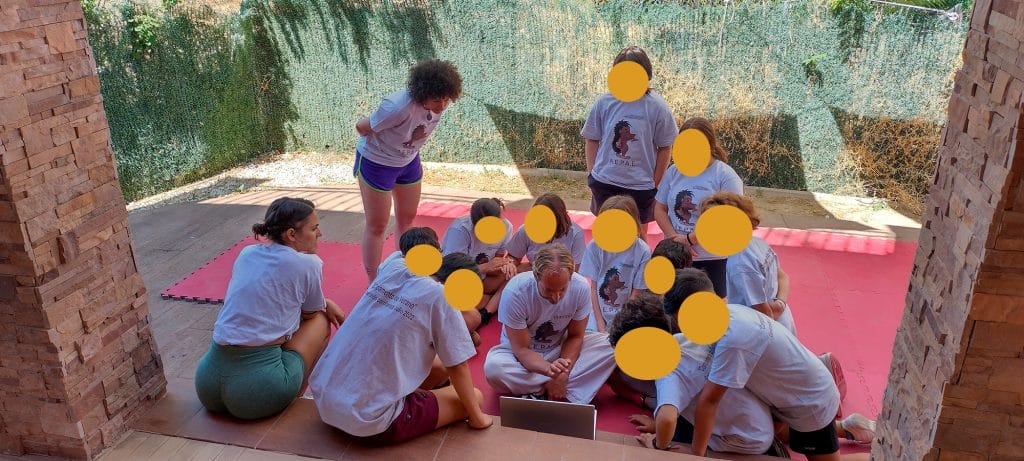 AEPAE - V Campamento "Generando confianza" - Cuerpo, mente y vínculo